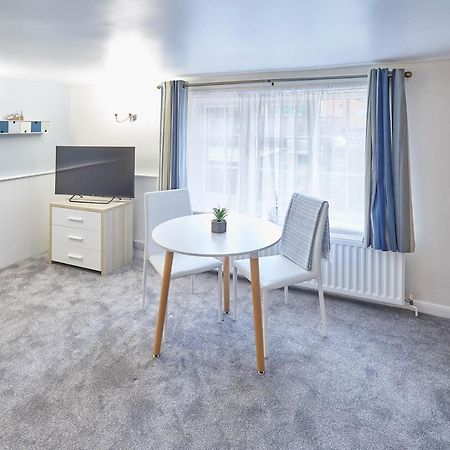 Host & Stay - Princess Place Studio Whitby Exteriér fotografie