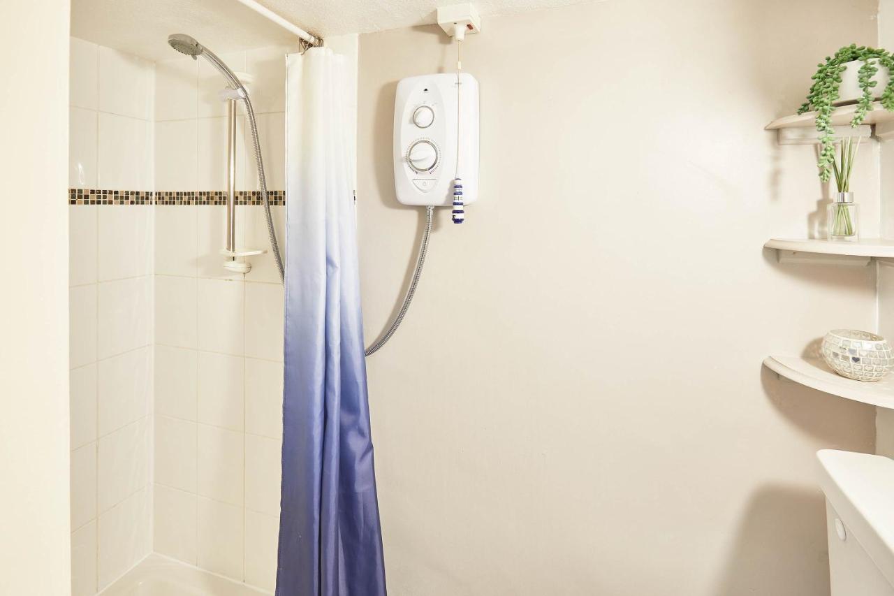 Host & Stay - Princess Place Studio Whitby Exteriér fotografie